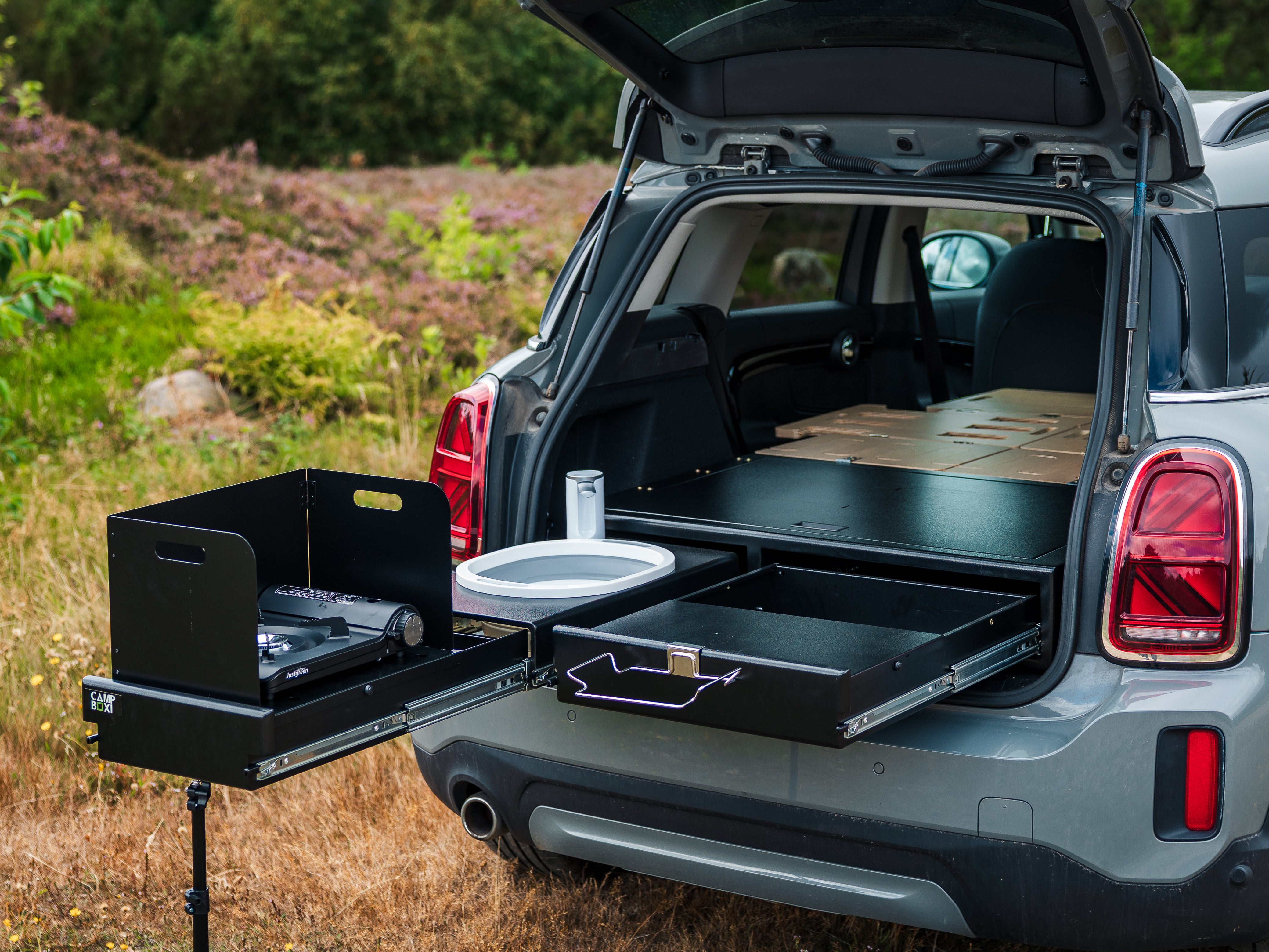CampBoxi Kitchenfit - Alt-i-ét Camper Box til hverdagsbiler
