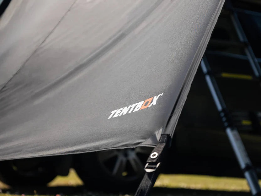 TentBox Lite 2.0 Living pod - Awning for your roof tent 