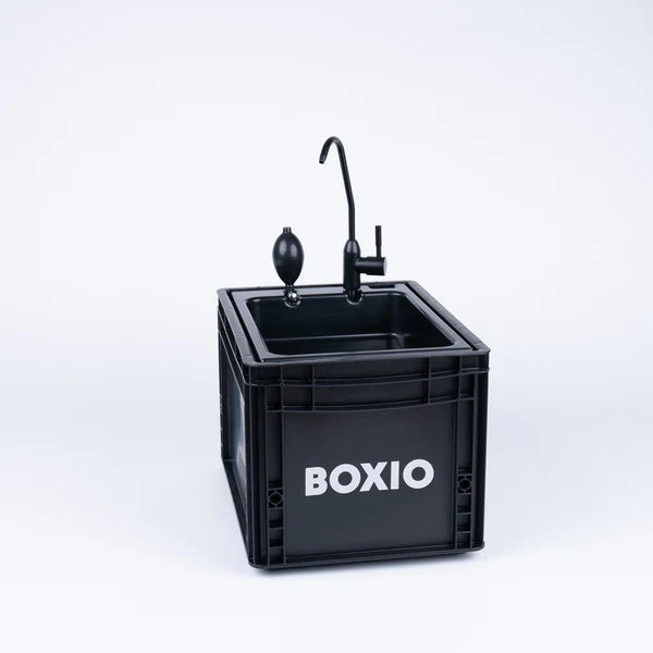 BOXIO - SANITARY: Komplettset mit Toilette, mobilem Waschbecken und Zubehör