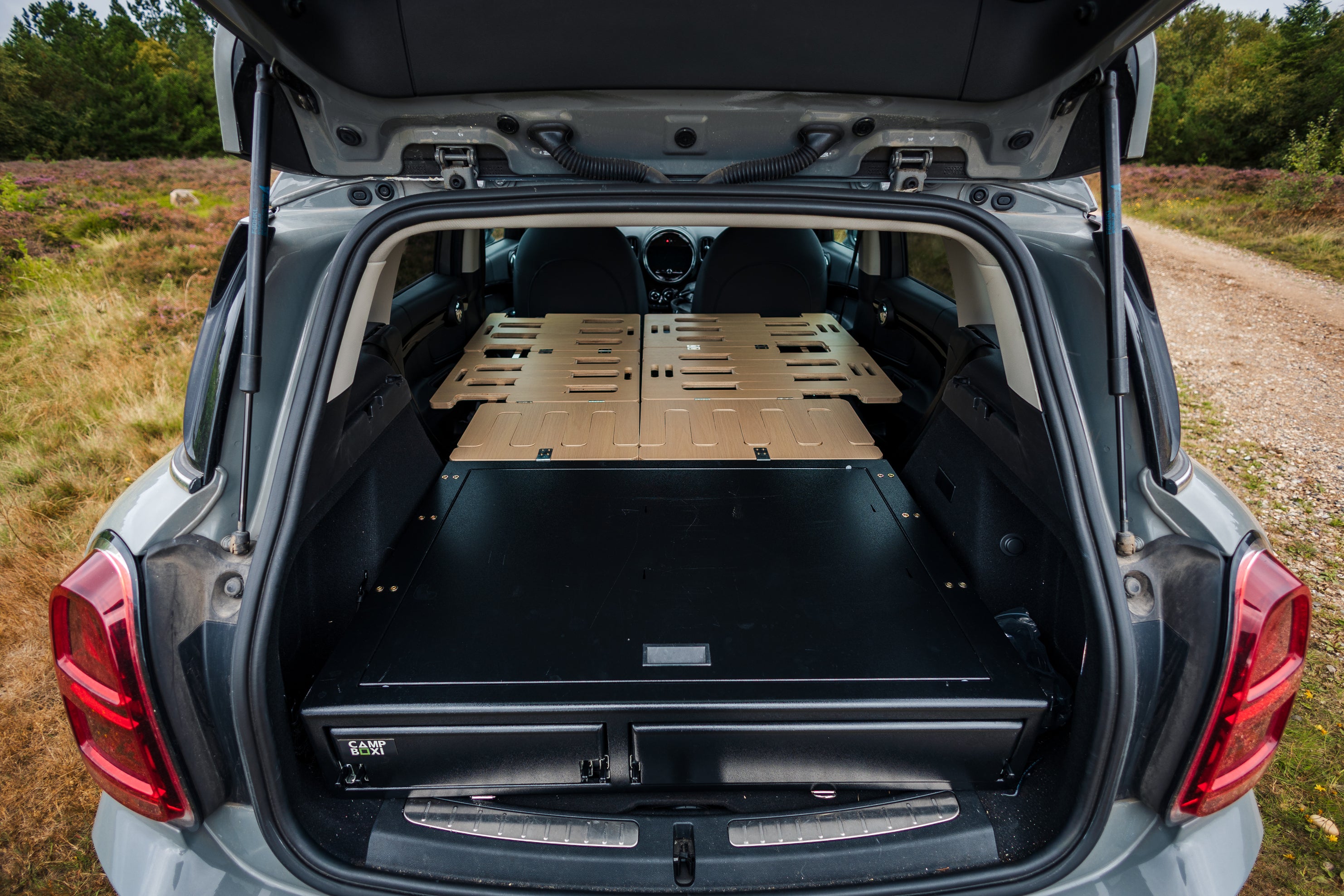 CampBoxi Kitchenfit - Alt-i-ét Camper Box til hverdagsbiler