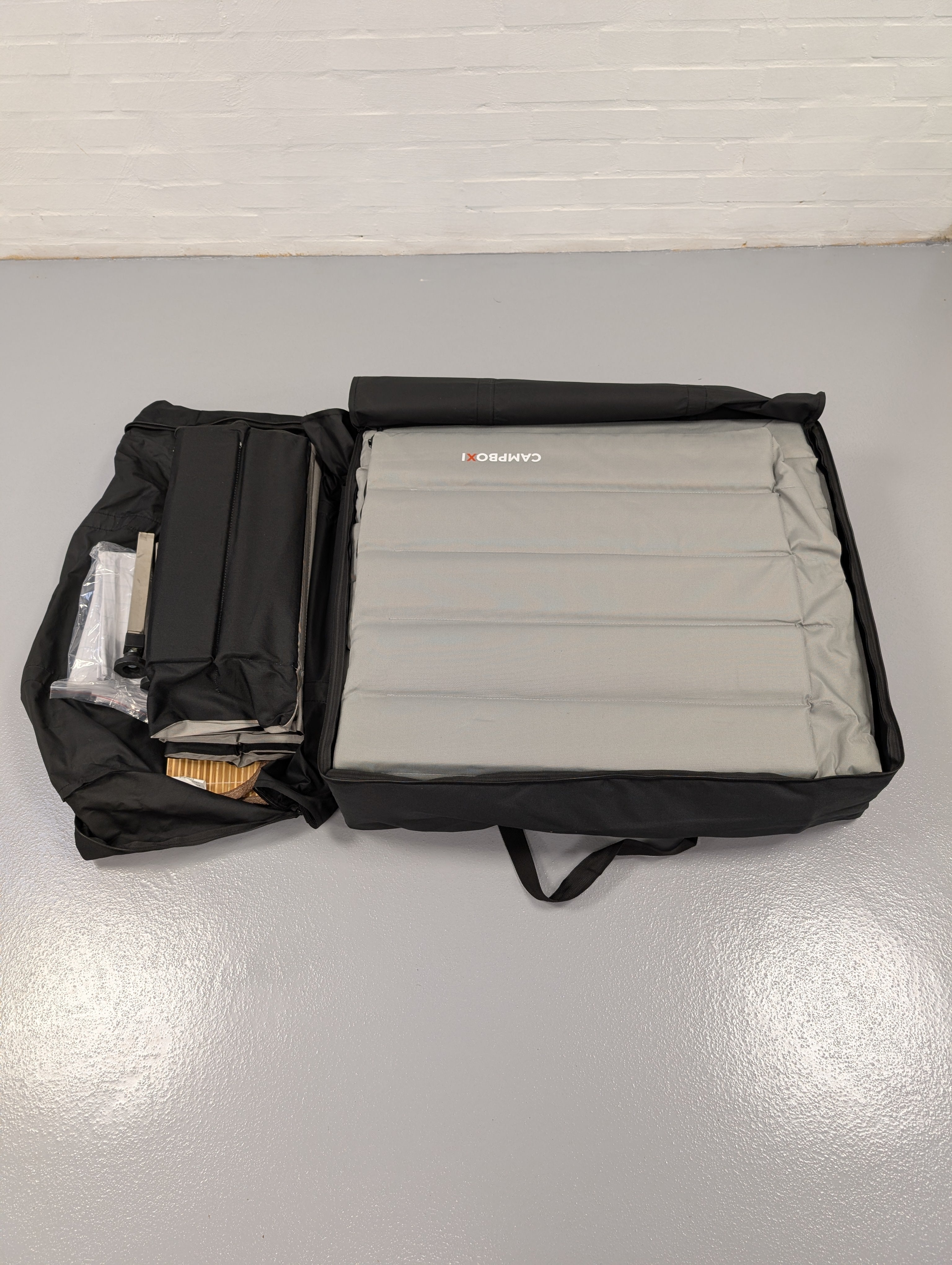 CampBoxi Unifit - Fleksibel og justerbar sengeramme til din hverdagsbil