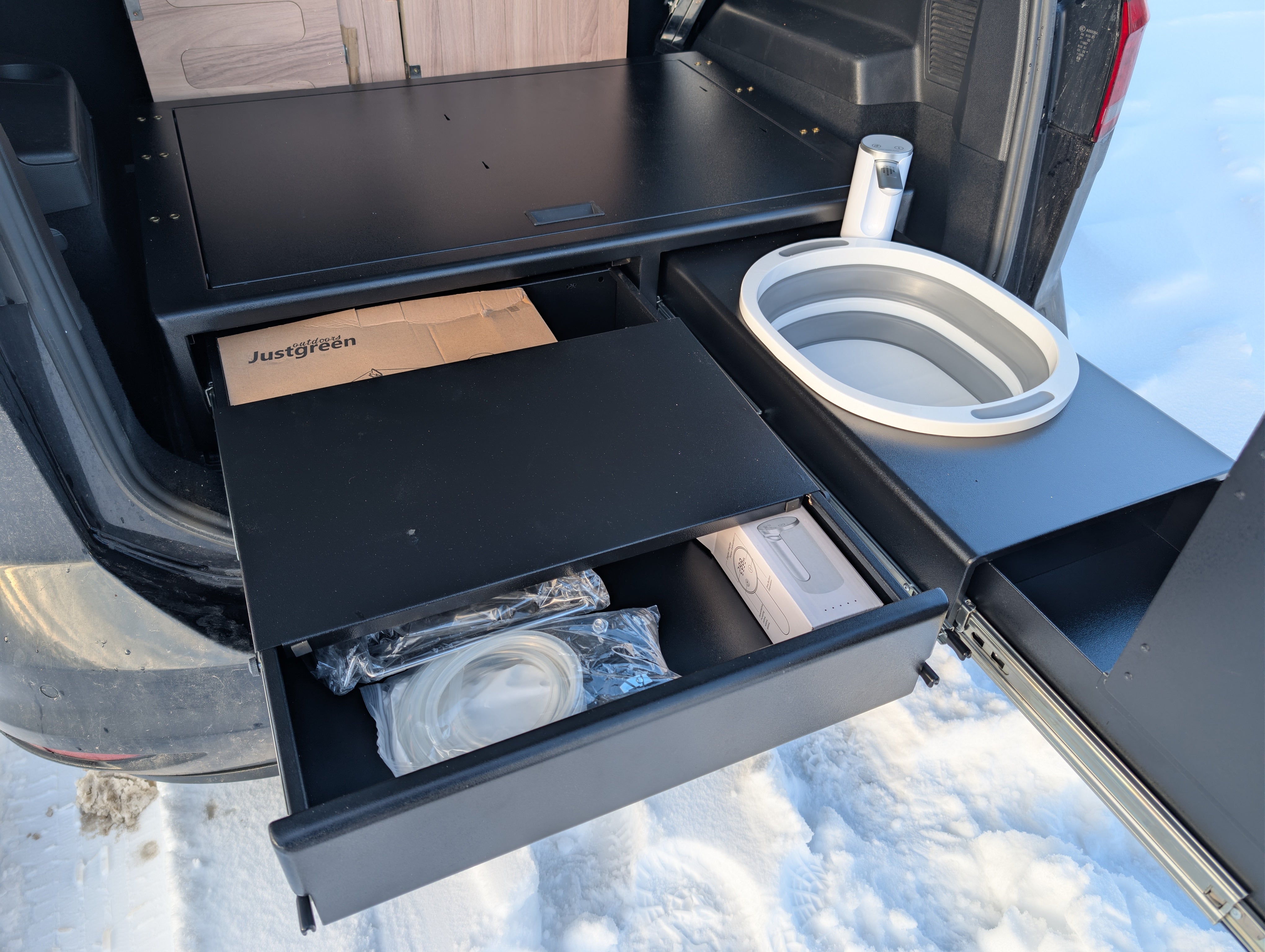 CampBoxi Kitchenfit - Alt-i-ét Campervan Modul til hverdagsbiler