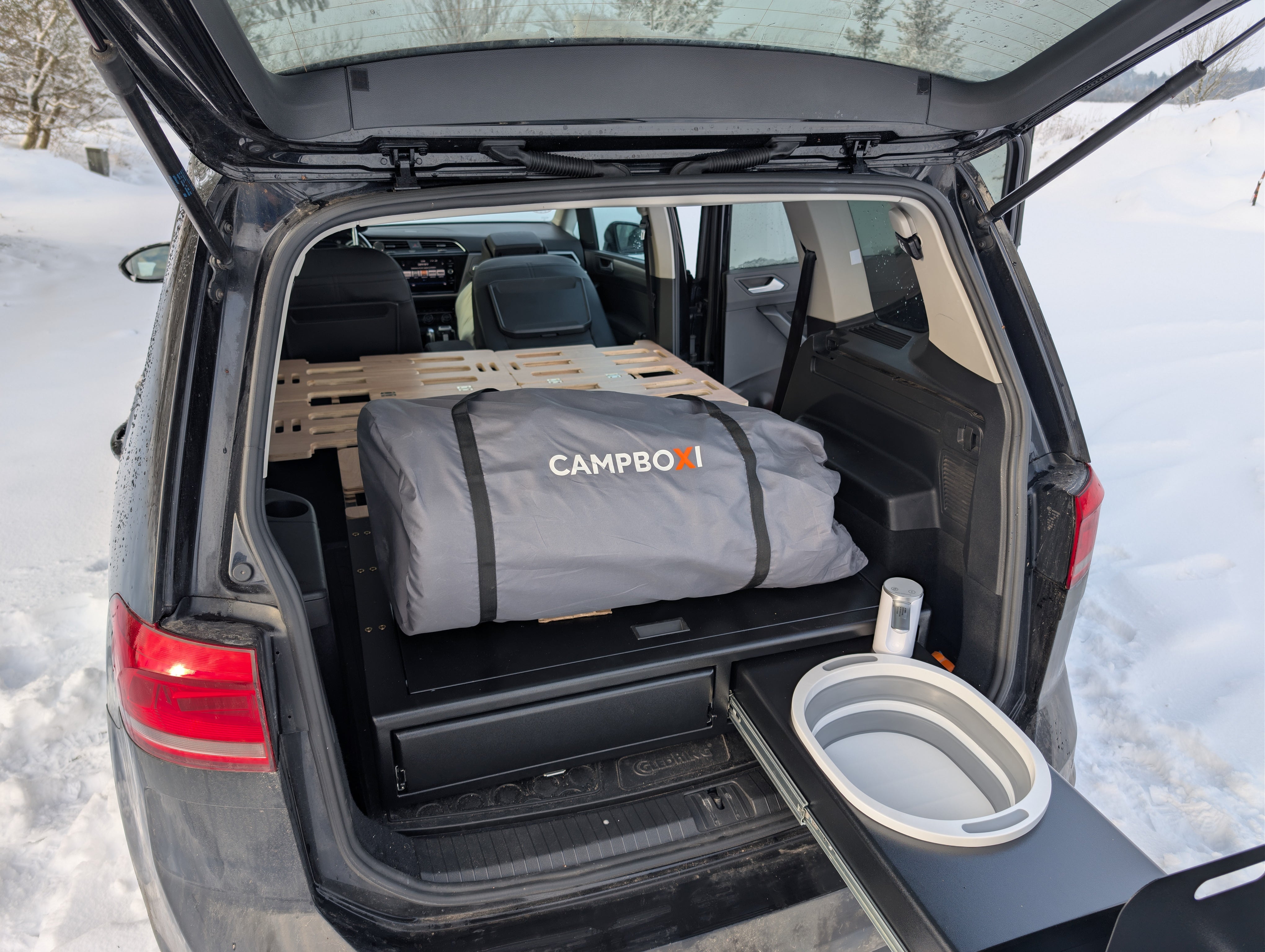 CampBoxi Kitchenfit - Alt-i-ét Camper Box til hverdagsbiler