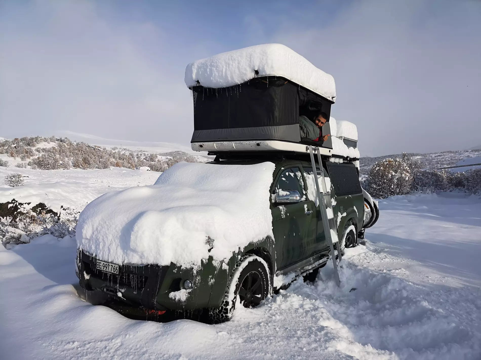 James Baroud Evasion XL Rooftop Tent - Spacious and Robust Rooftop Tent for Adventurous Travellers