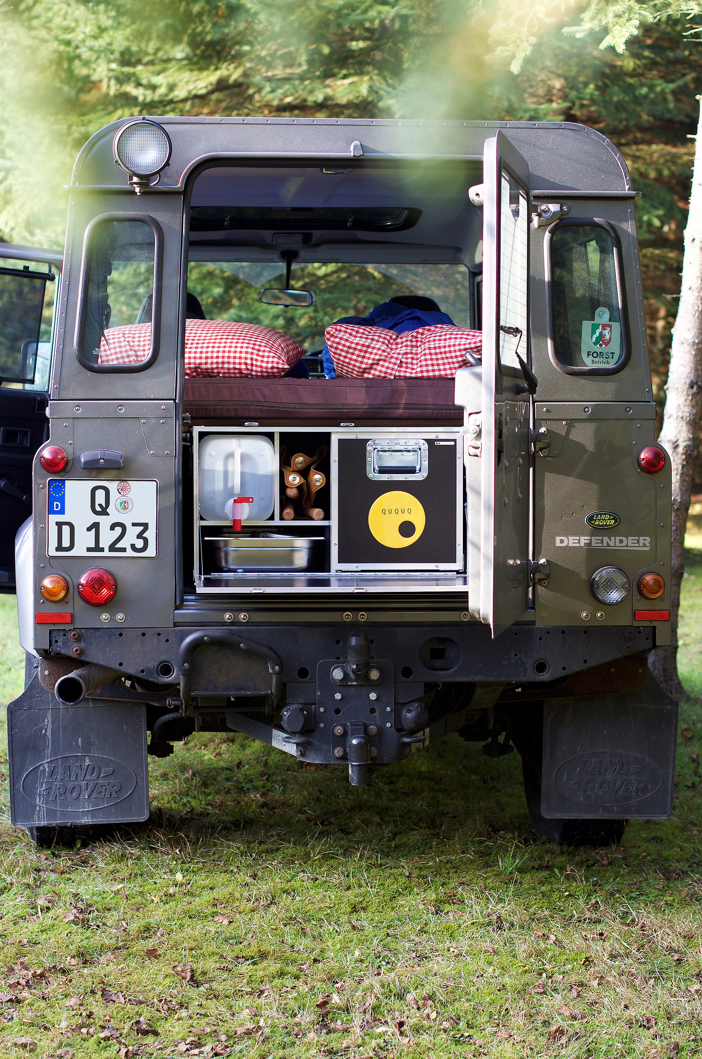 QUQUQ D-Box - Campervan modul til Landrover Defender