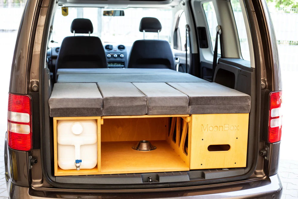 MOONBOX 115 Modify - Campervan module with seating group