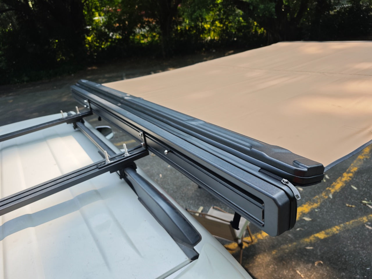 CampBoxi Uni-markise 200x250cm - Universel markise til alle slags biler